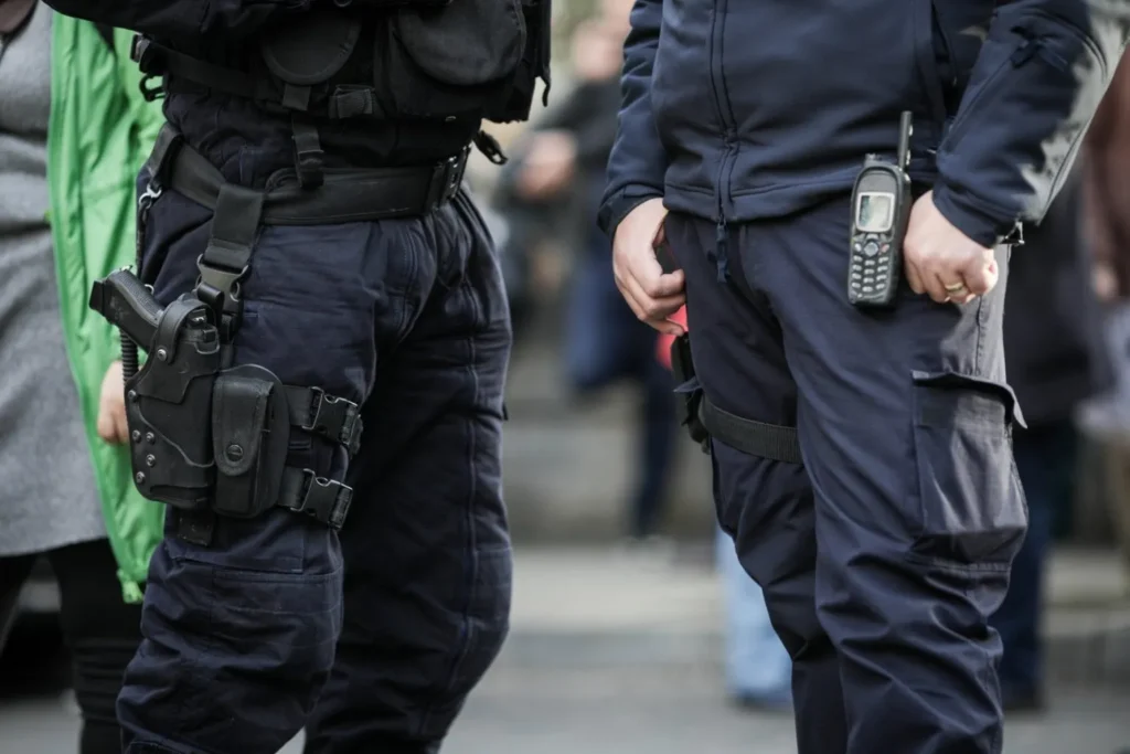 When to Hire Armed Security in Los Angeles